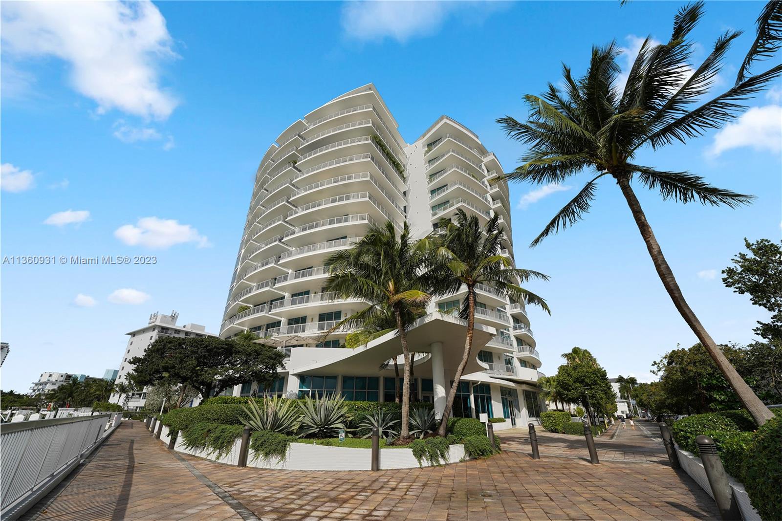 Luxury Bayfront unit, DIRECTLY ON THE WATER LIKE BEEING ON A BOAT, remodeled, nice covered terrace overlooking the bay and panoramic views of the Miami skyline and sunset's, View of the water from every room. The ultimate in luxury waterfront living awaits in this 1bd. & 1 spa bath, cabinetry in kitchen & bathrooms, Sub-zero, Wolf & Miele appliances, travertine flooring throughout. Unit comes with 1 self parking space and valet. Capri is a 62 residence boutique building, offers a private marina, fitness center, Bayfront pool, Jacuzzi, valet and security. located in South Beach w/in walking distance from alluring Lincoln Rd shops, Sunset Harbour, bars, and restaurants. FURNITURE SOLD SEPARATELY,  BOAT DOCK AVAILABLE FOR SALE SEPARATELY. Call Listing agent for your private SHOWING.