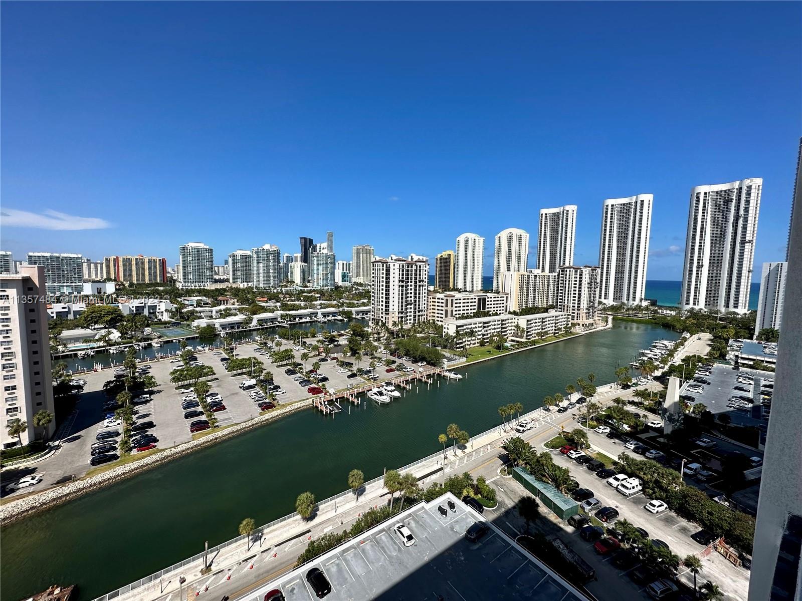 500  Bayview Dr #1725 For Sale A11357484, FL
