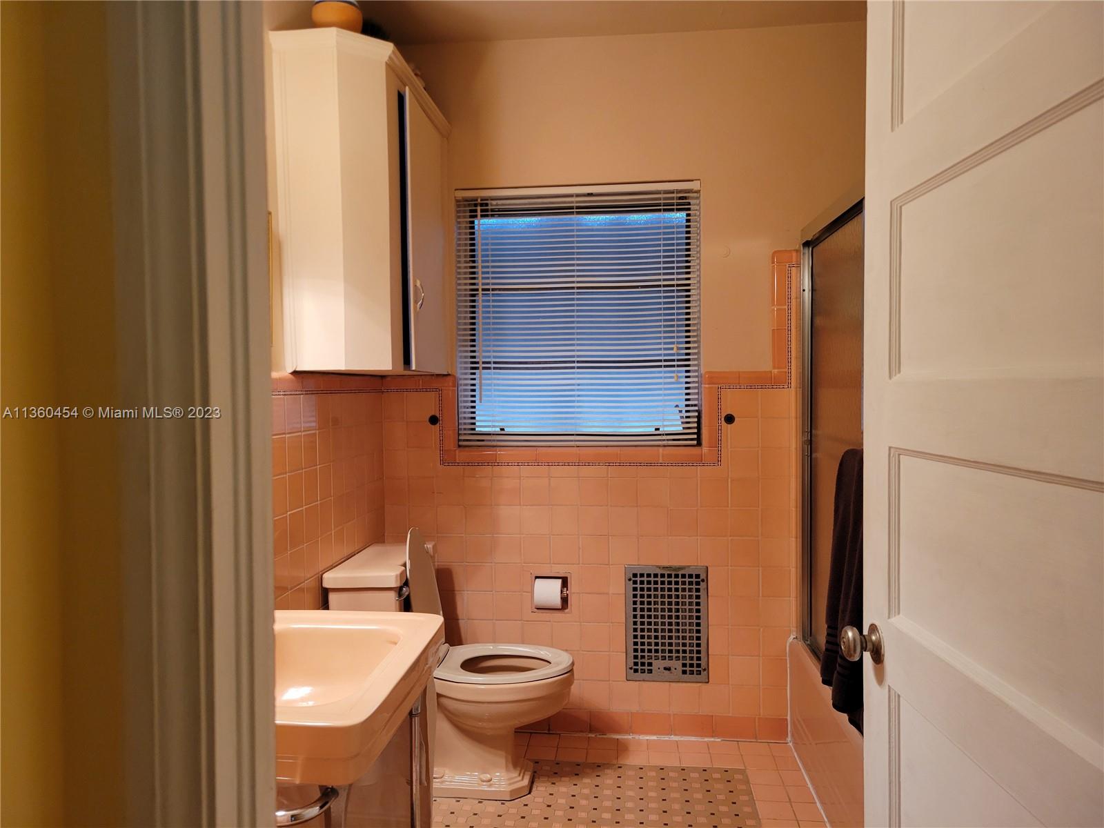 Listing Photo 13