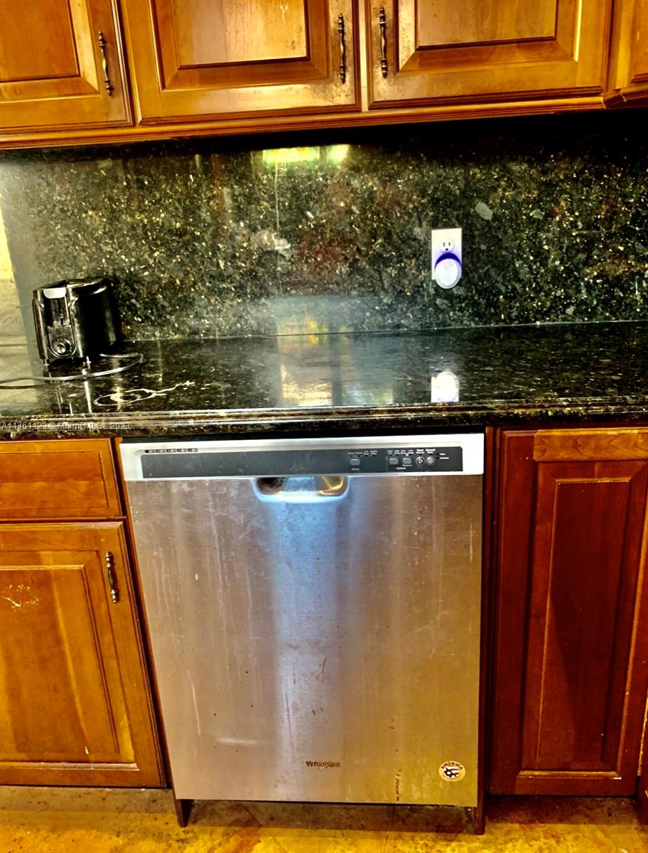 Stainless appliances