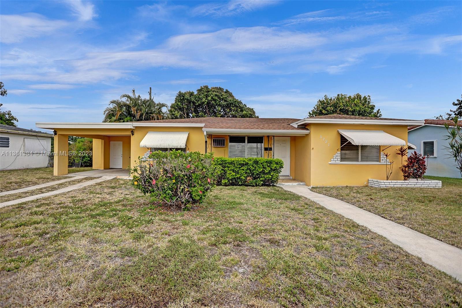5721 NW 111th St, Hialeah, FL 33012