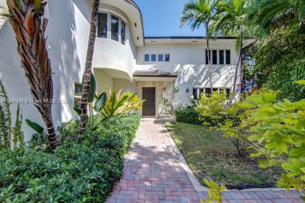 Tastefully renovated property with a blend of modern and original art deco charm.   This spacious 6 bedroom, 6.5 bathroom home is located in the desirable Roads / Brickell Estates area. Spectacular secluded lush oasis backyard pool & patio area is ideal for indoor/outdoor entertaining with a built-in BBQ and gazebo.  Interior features include mini-master suite on ground floor, marble and wood flooring throughout, stainless steel appliances, quartz countertops, high end finishes and impact windows & doors.  Located in the highly desirable Roads area near Downtown Miami, Brickell, Key Biscayne, Coconut Grove and Coral Gables.  Property is leased until July 14, 2023.