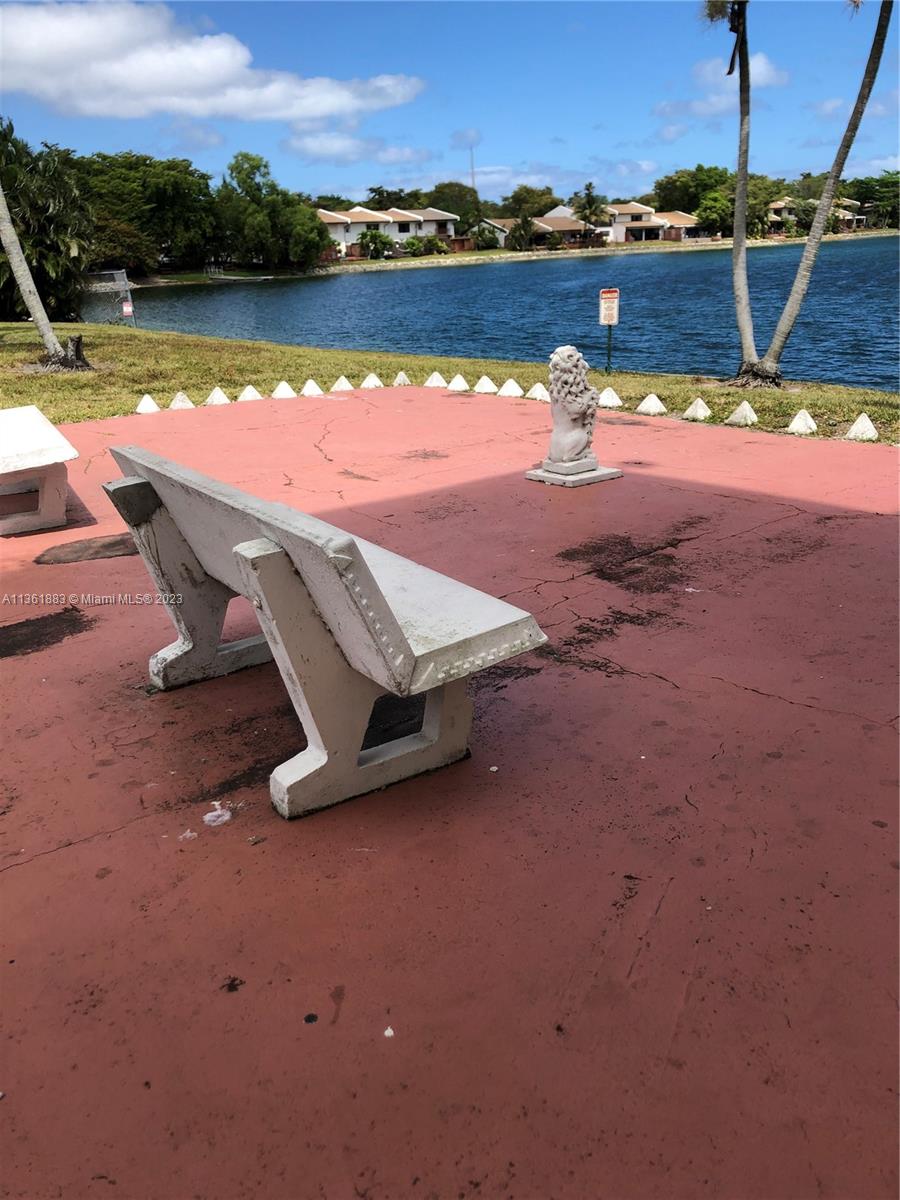 Sitting area outside looking over Lake.