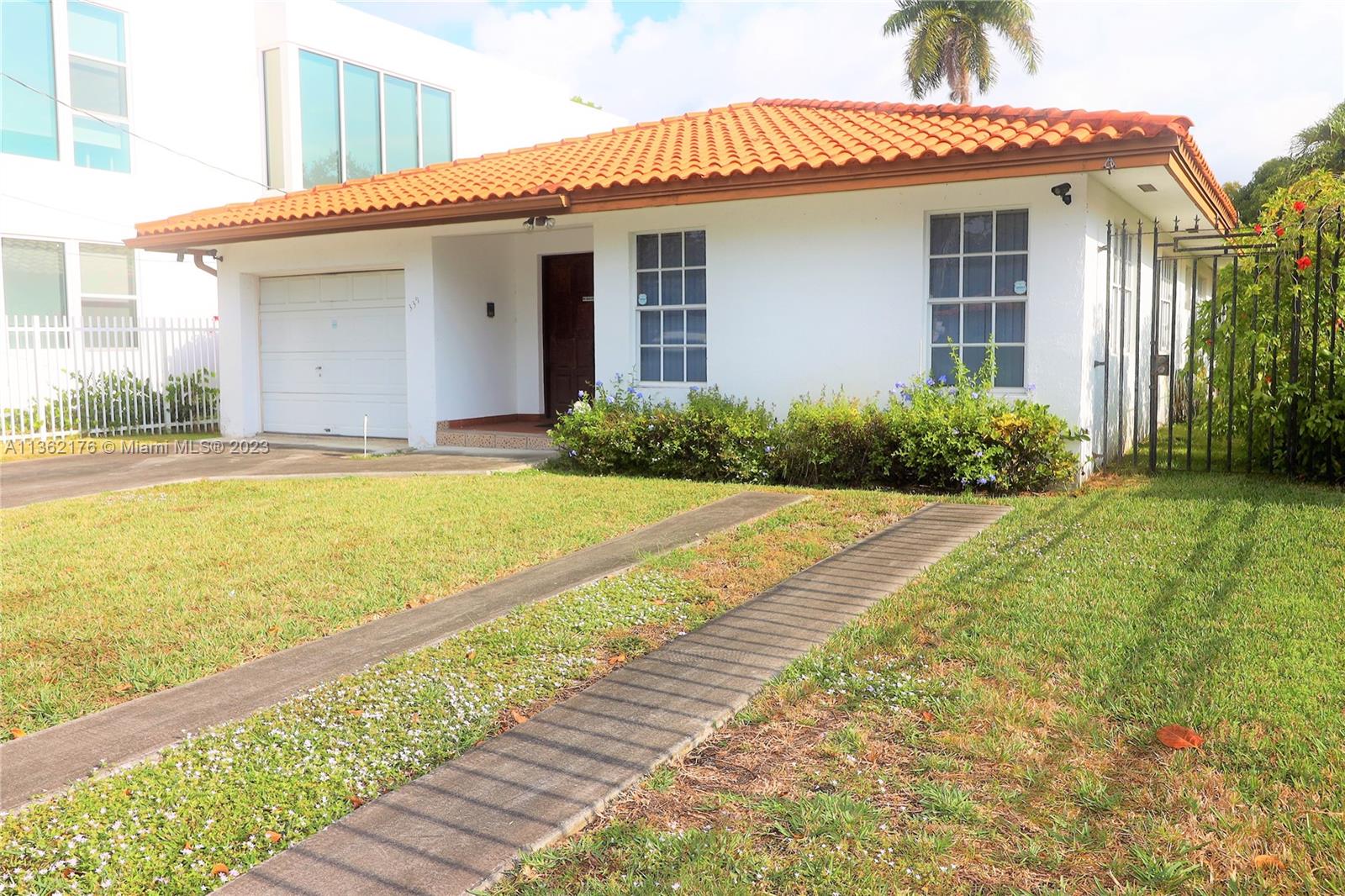 339 SW 24th Rd  For Sale A11362176, FL
