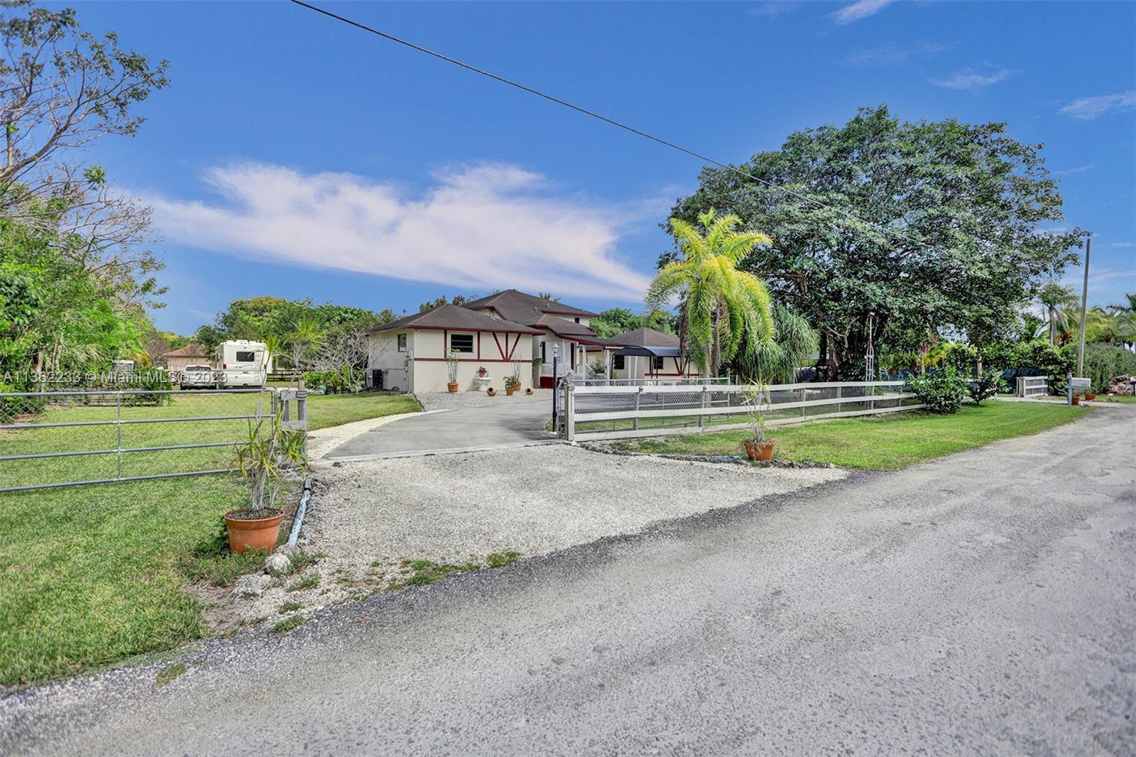 24201 SW 123rd Ave, Homestead, FL 33032