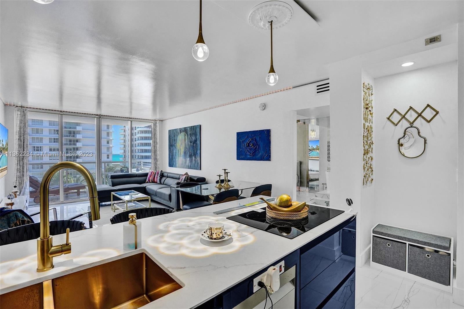 5600  Collins Ave #7U For Sale A11362234, FL