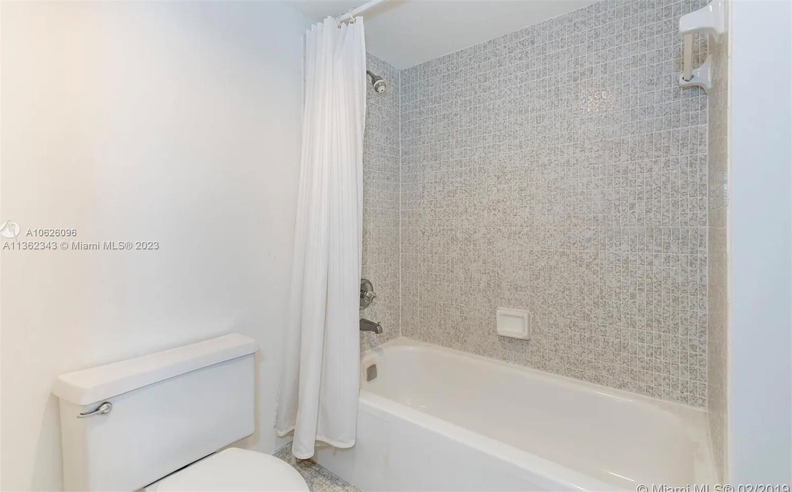 Listing Photo 17