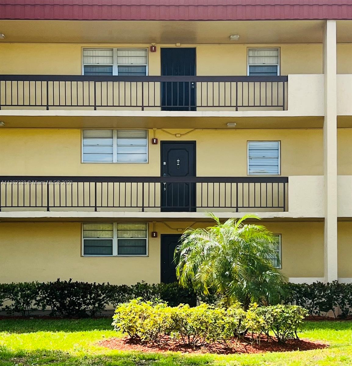 3195 Foxcroft Rd F210, Miramar, FL 33025
