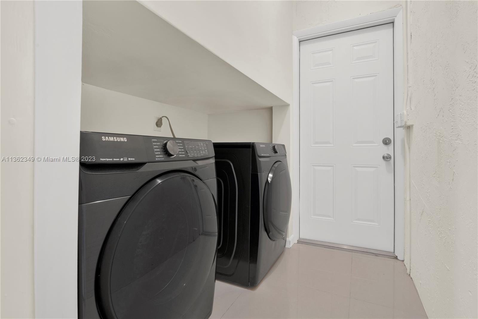 Listing Photo 13