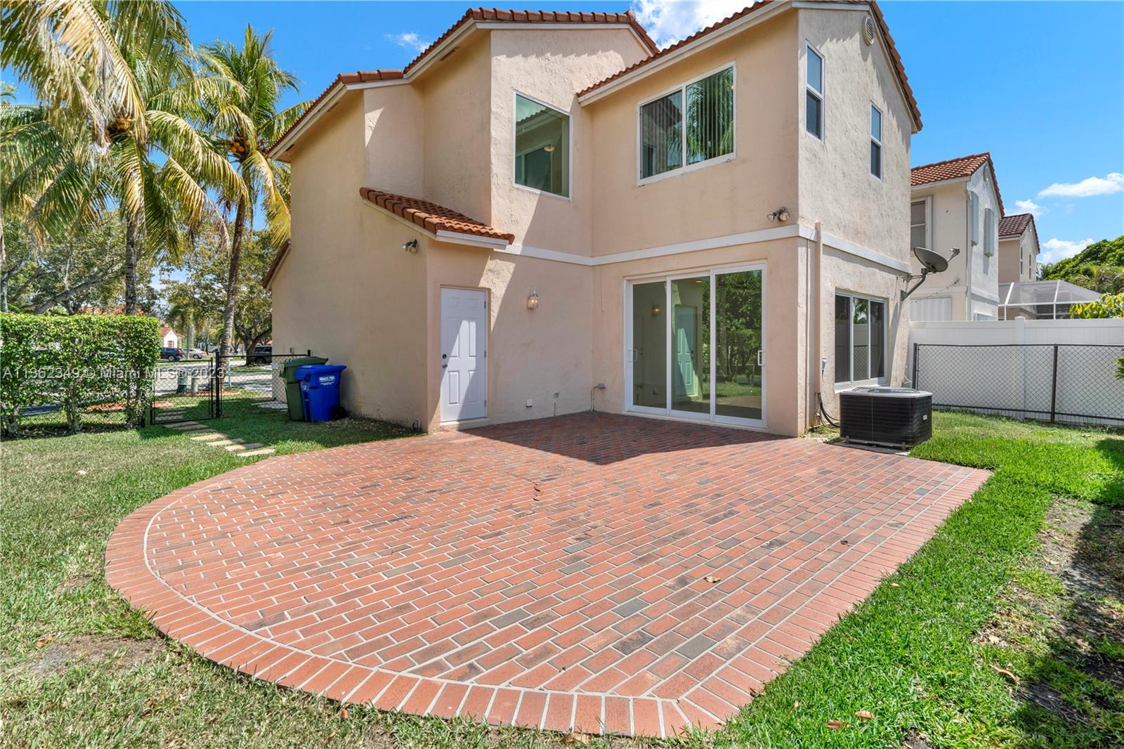 Listing Photo 23