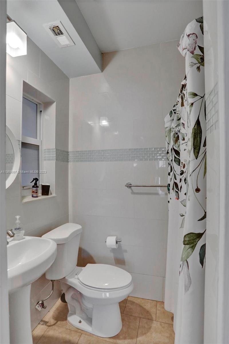 Listing Photo 34