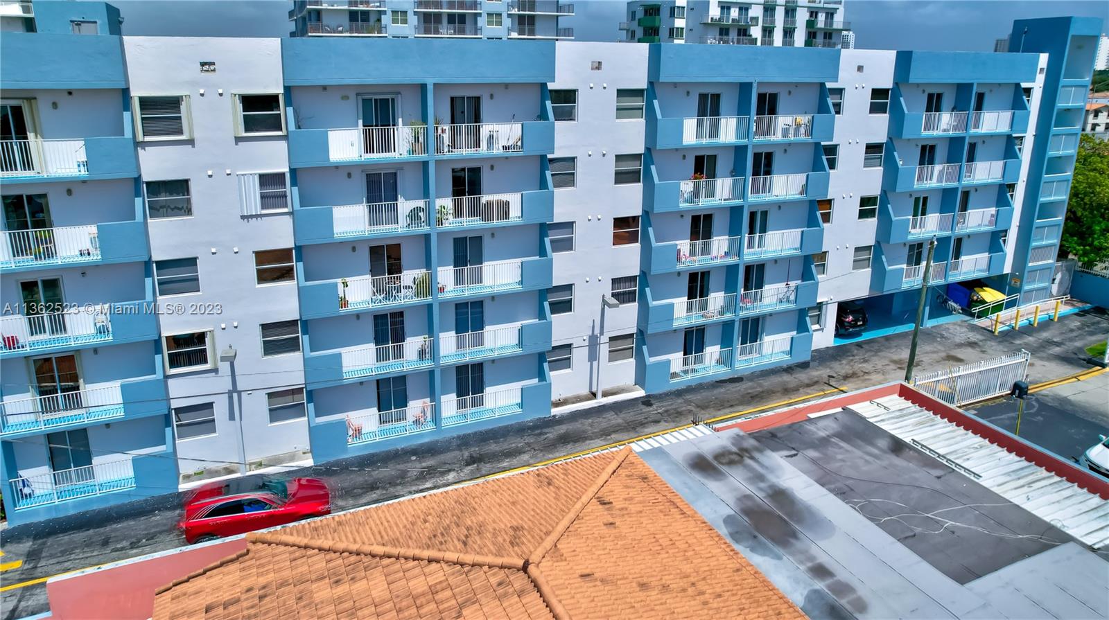 Listing Photo 17