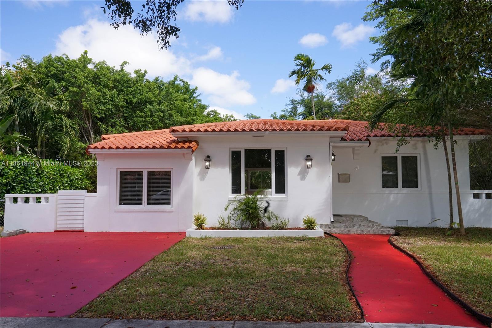 Photo 1 of 157 NW 104th St in Miami Shores - MLS A11361944
