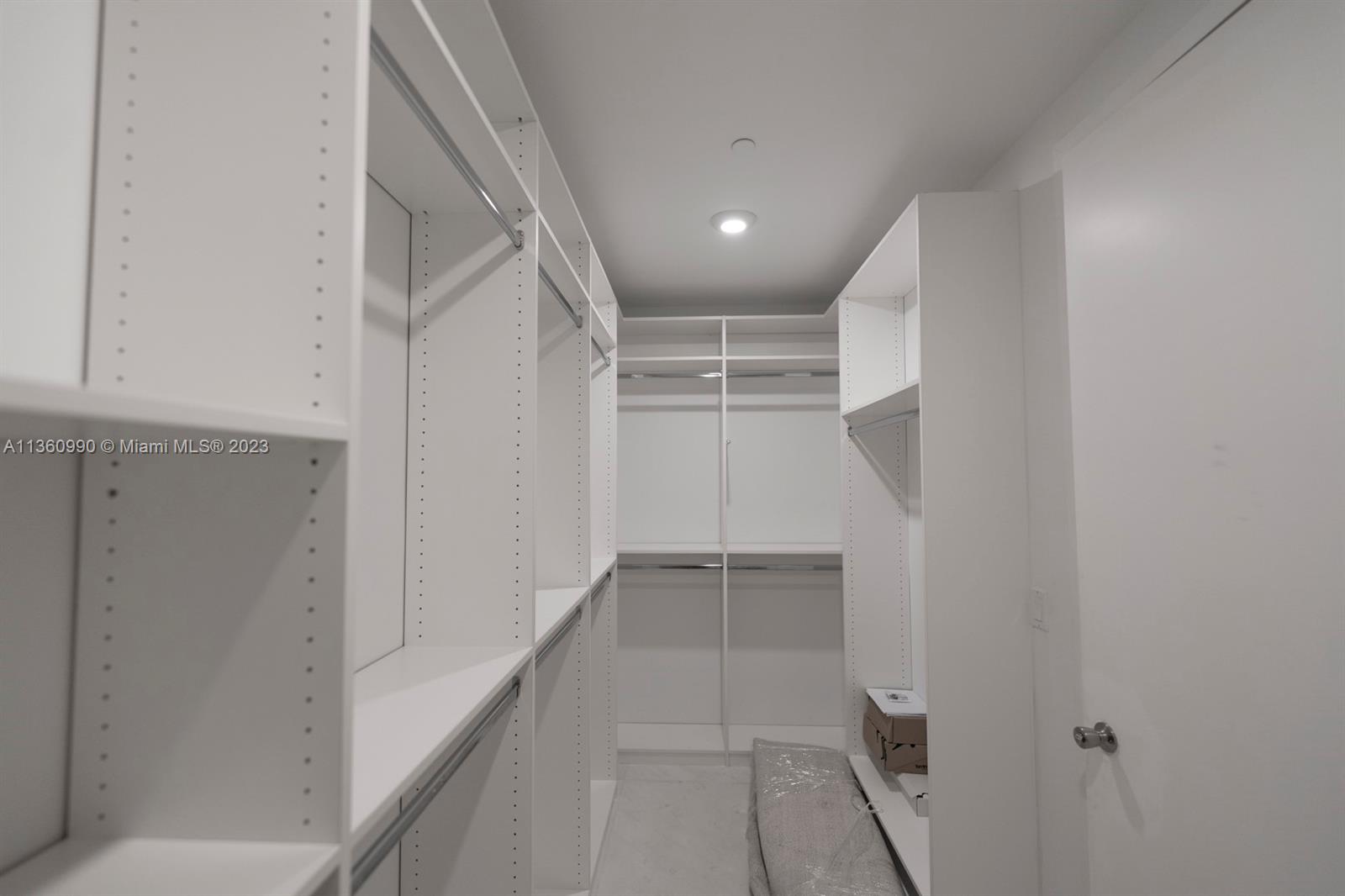 Listing Photo 21