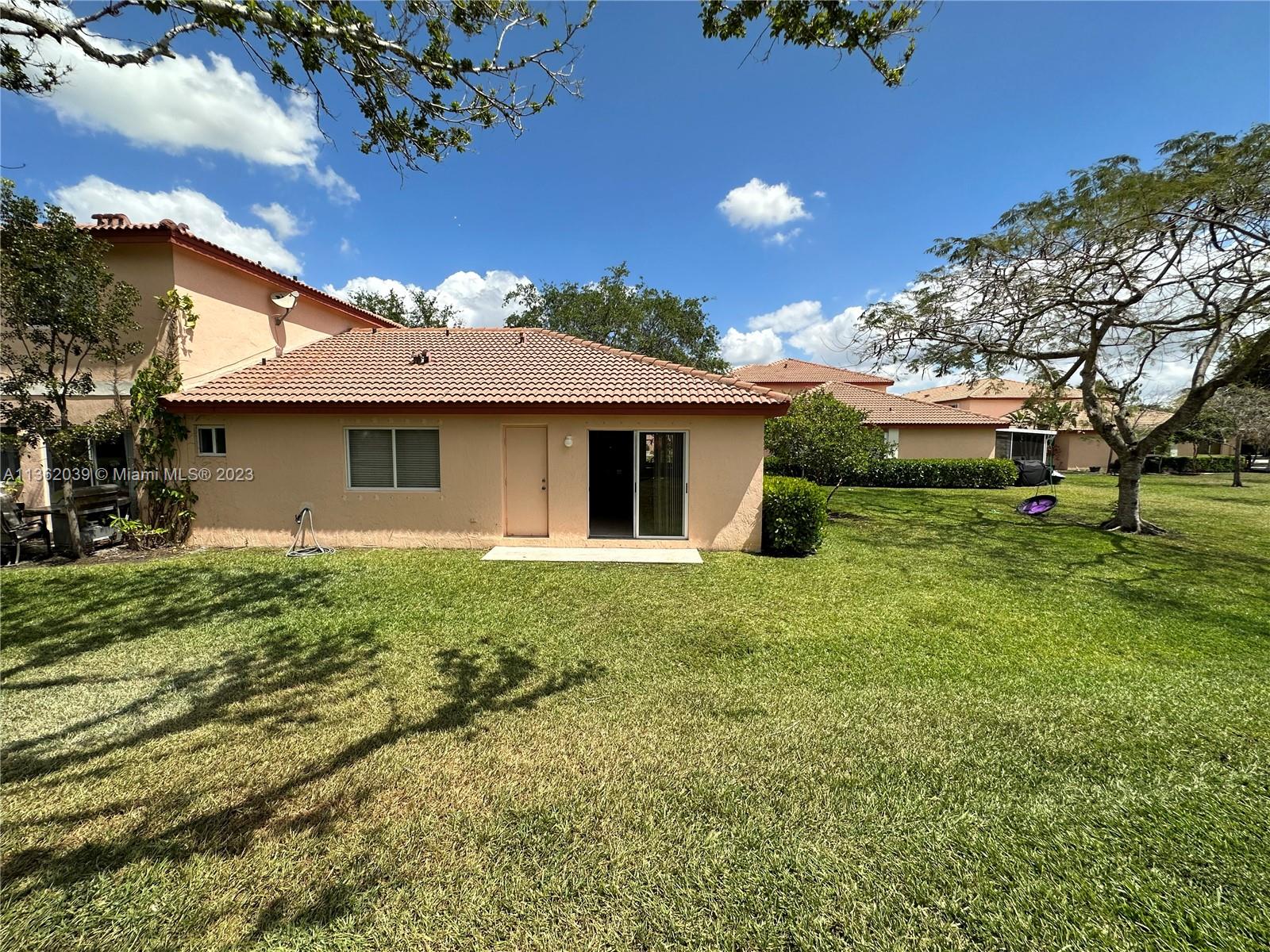Listing Photo 15