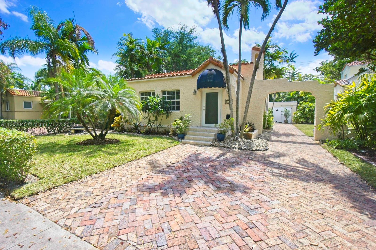 832  Majorca Ave  For Sale A11362845, FL