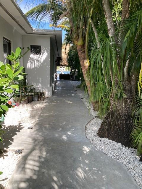 Listing Photo 22