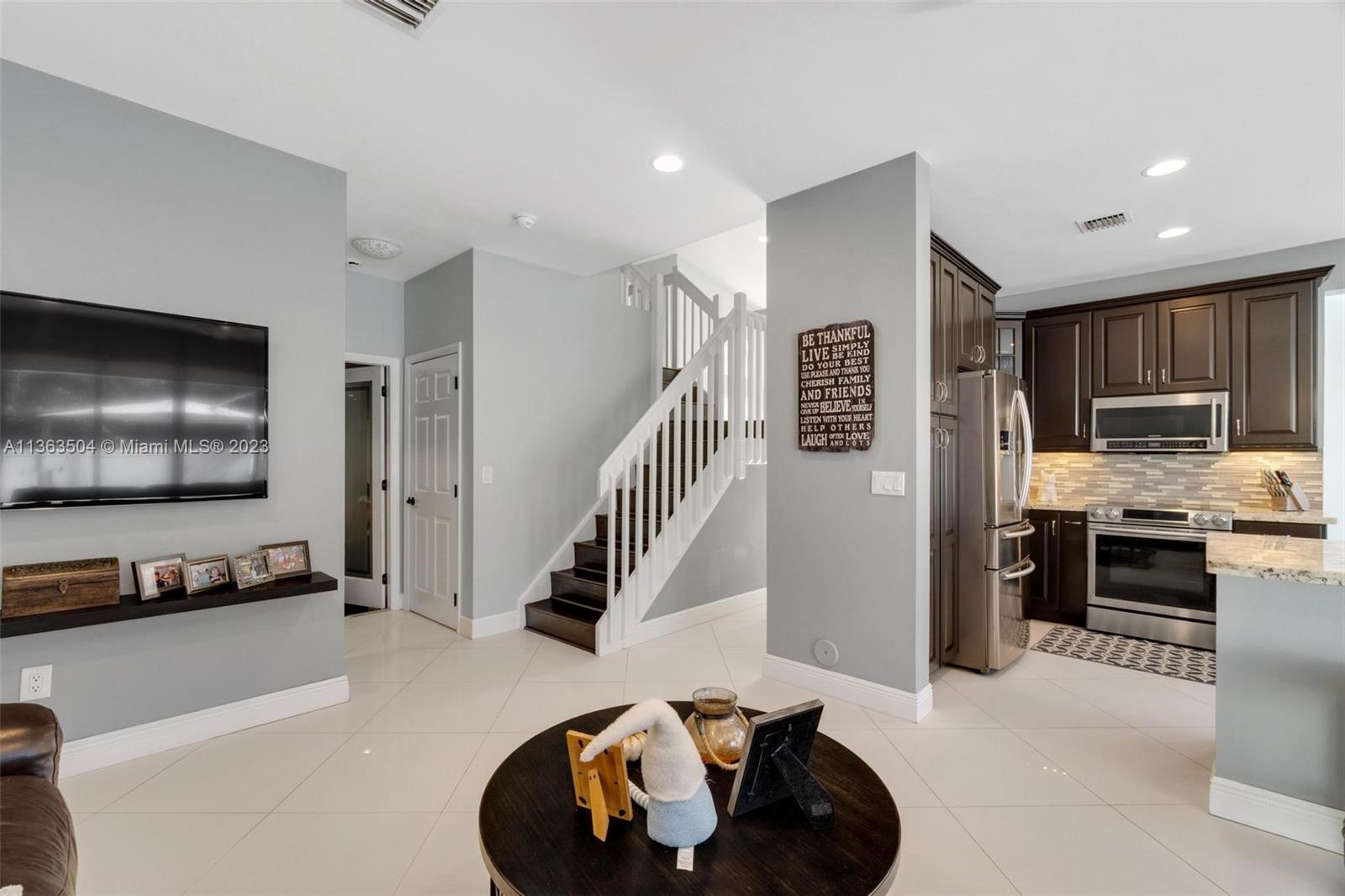 Listing Photo 15