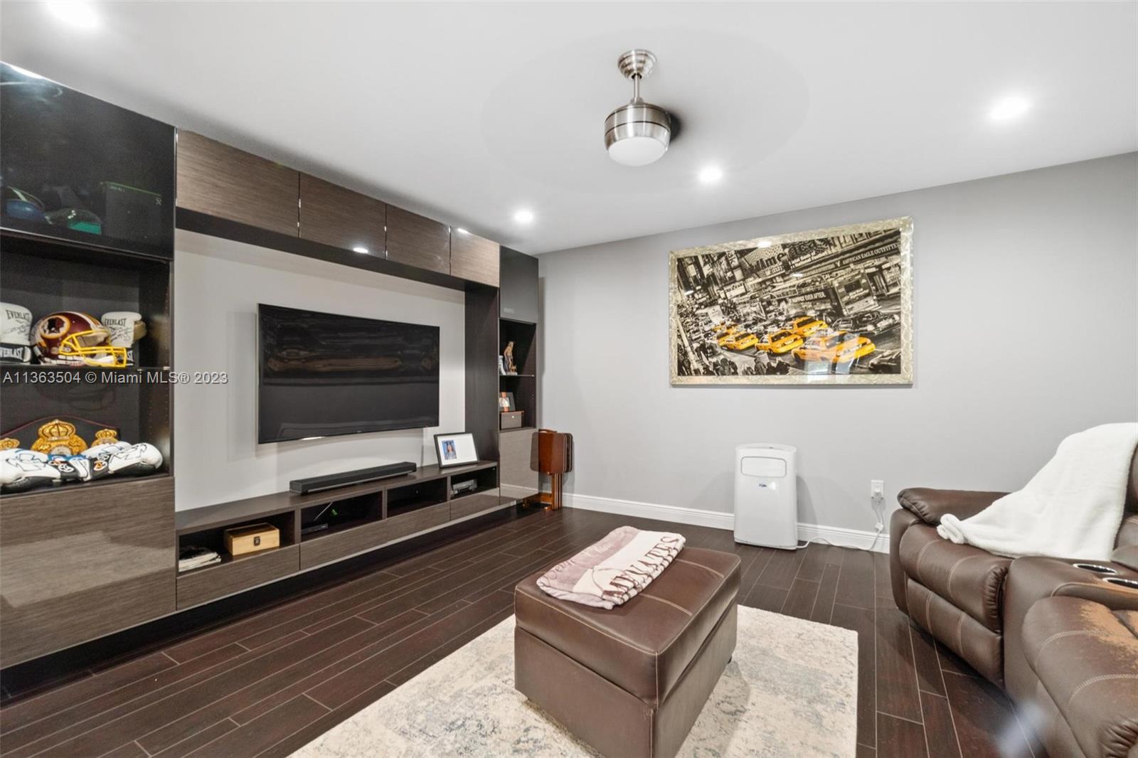 Listing Photo 19