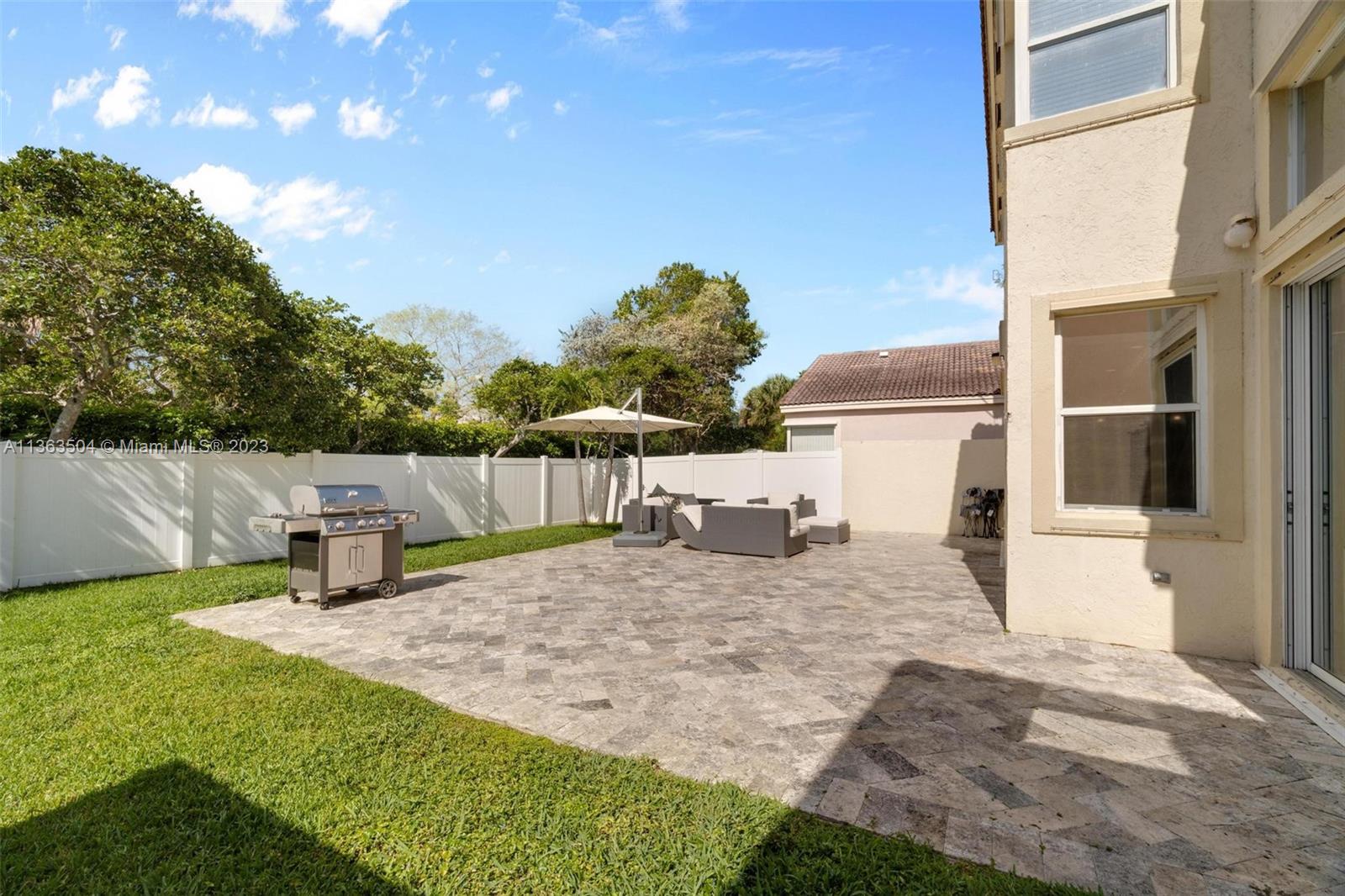 Listing Photo 24