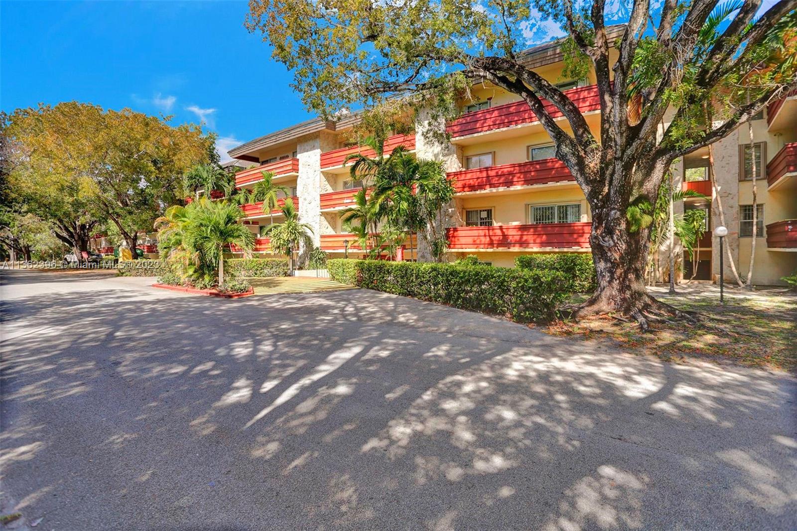 1205  Mariposa Ave #430 For Sale A11362396, FL