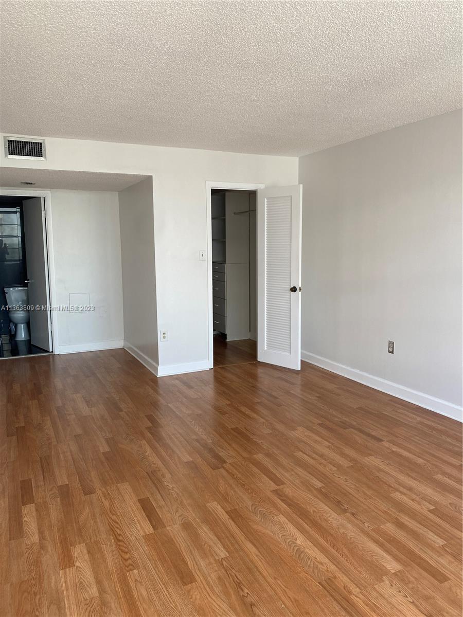 huge master bedroom with walk in closet