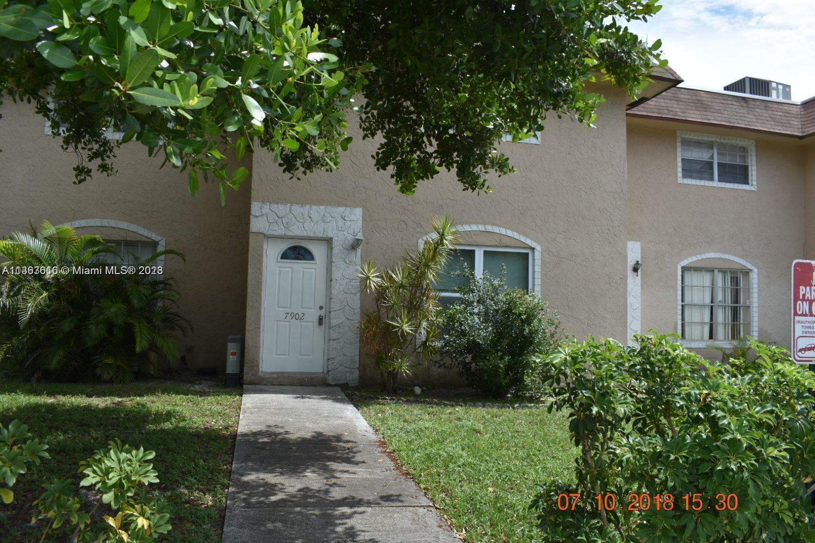 7902 Kimberly Blvd 402, North Lauderdale, FL 33068