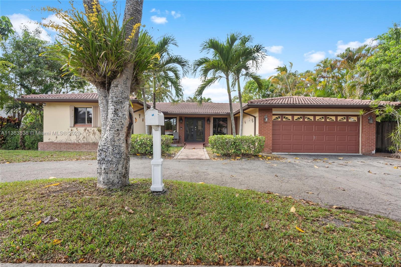14502  Rosewood Rd  For Sale A11363836, FL