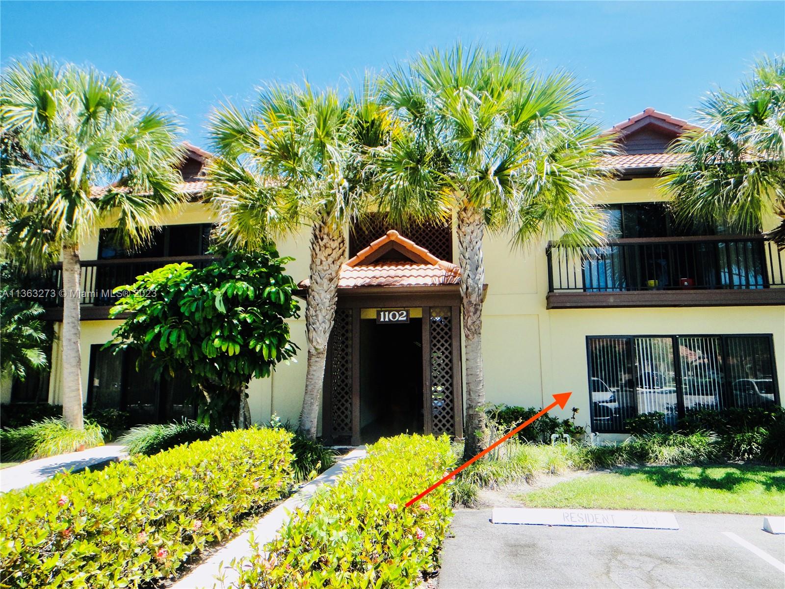 1102 Duncan Cir 104, Palm Beach Gardens, FL 33418