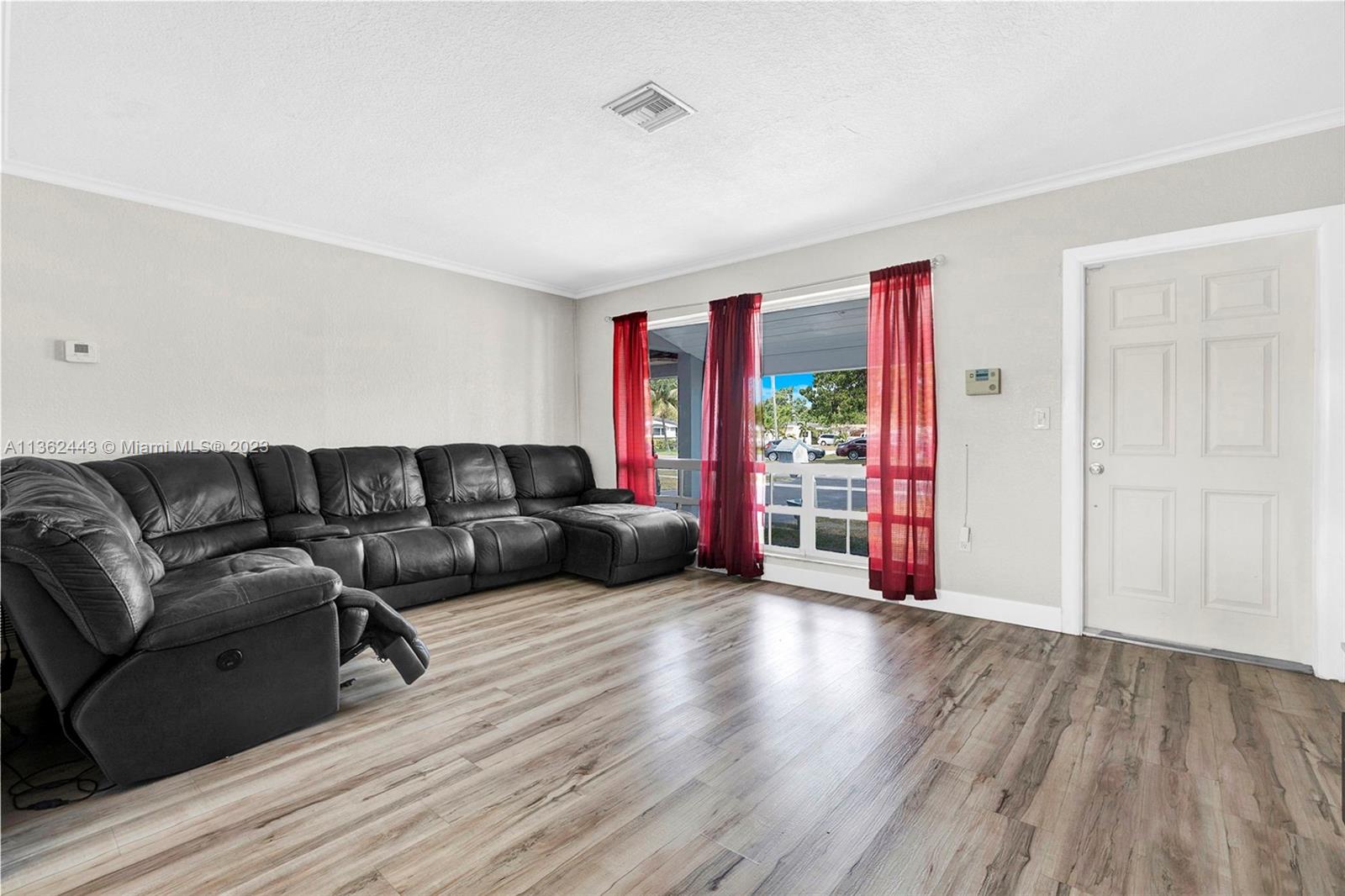 Listing Photo 21