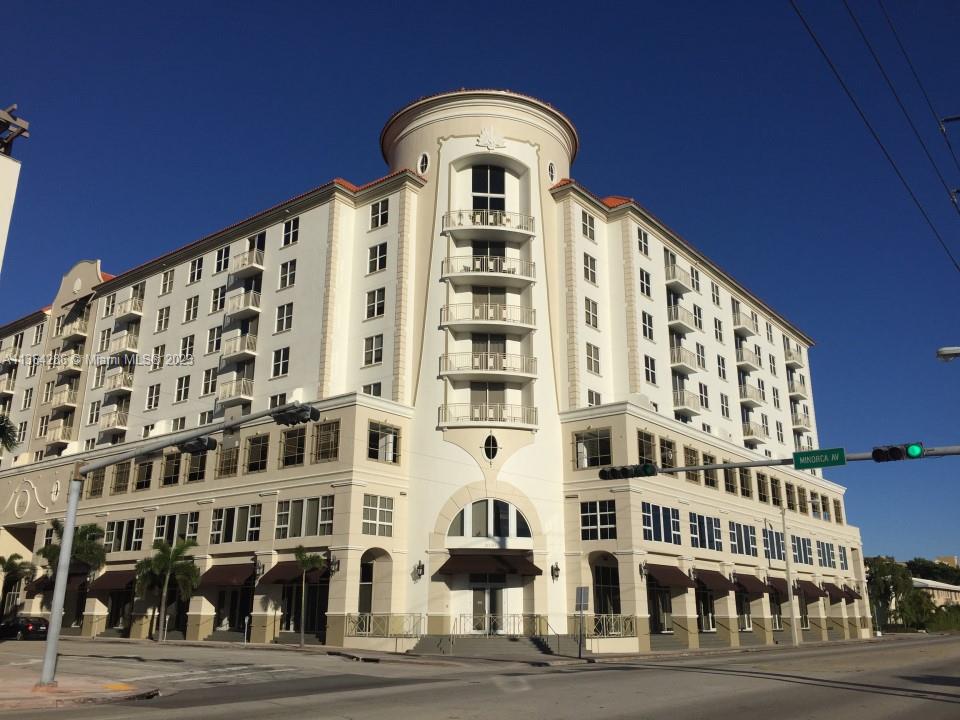 2030 S Douglas Rd #811 For Sale A11364286, FL