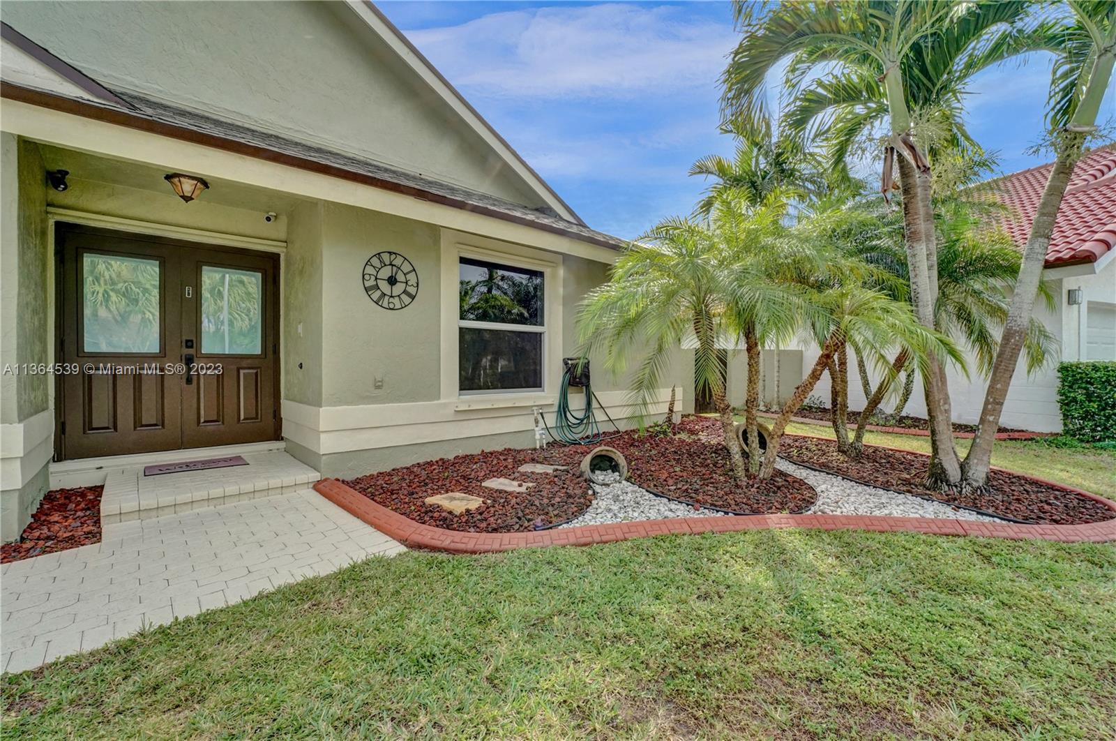 Listing Photo 23