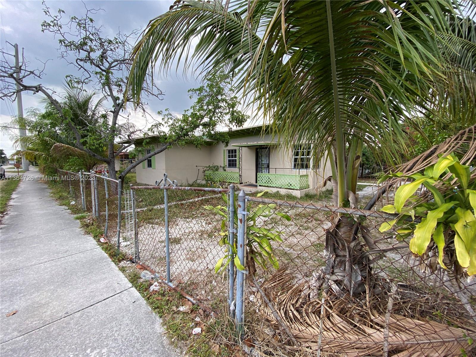 11720 NW 5th Ave  For Sale A11364726, FL