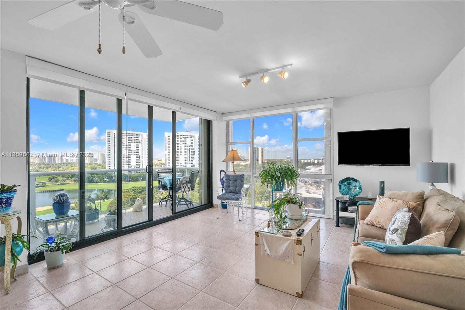 3625 N Country Club Dr 1109, Aventura, FL 33180