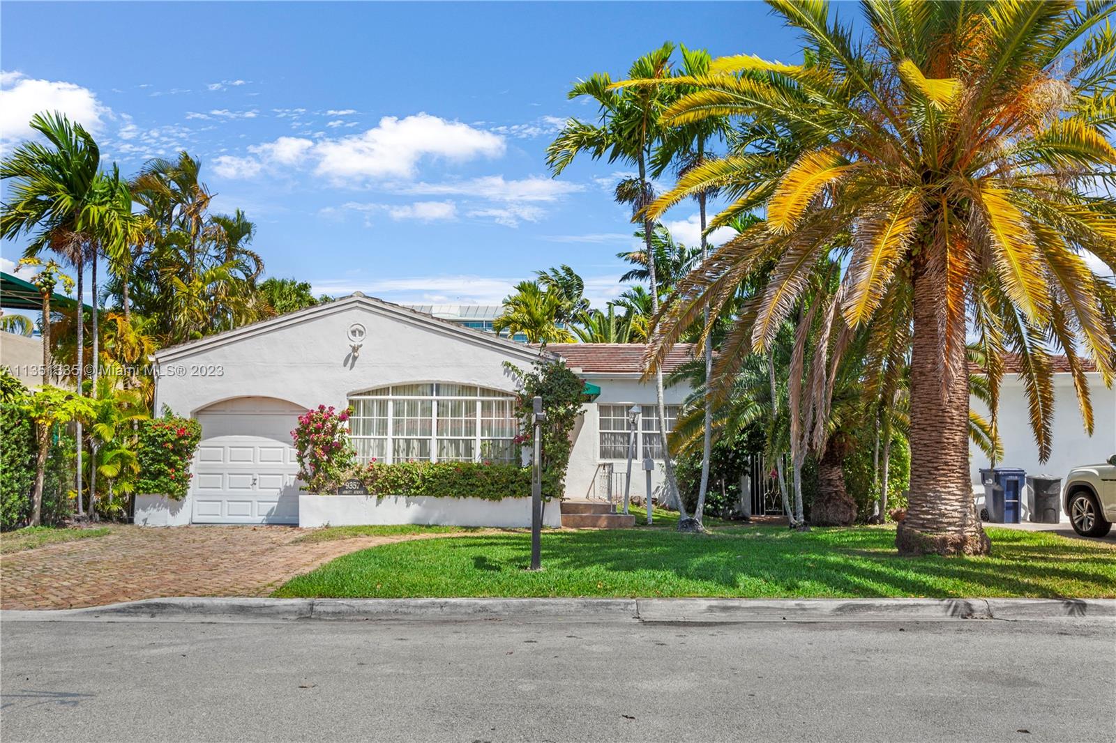 9357  Abbott Ave  For Sale A11351335, FL