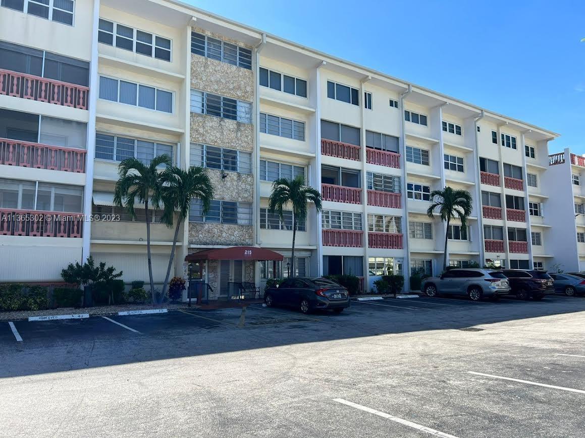 215 SE 3rd Ave #403A For Sale A11365302, FL