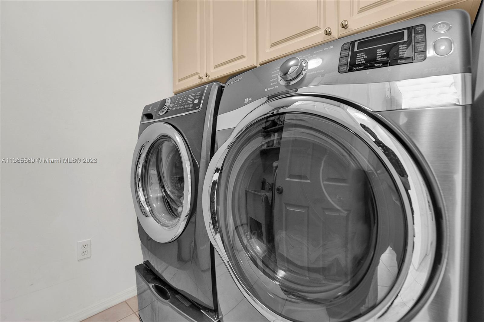 Listing Photo 28