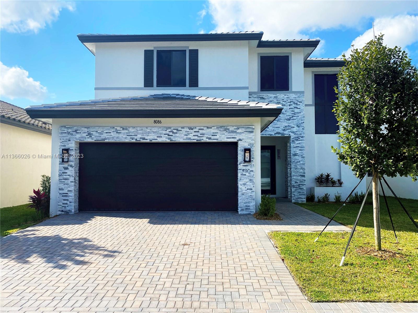 8086 NW 47th Ter  For Sale A11366026, FL