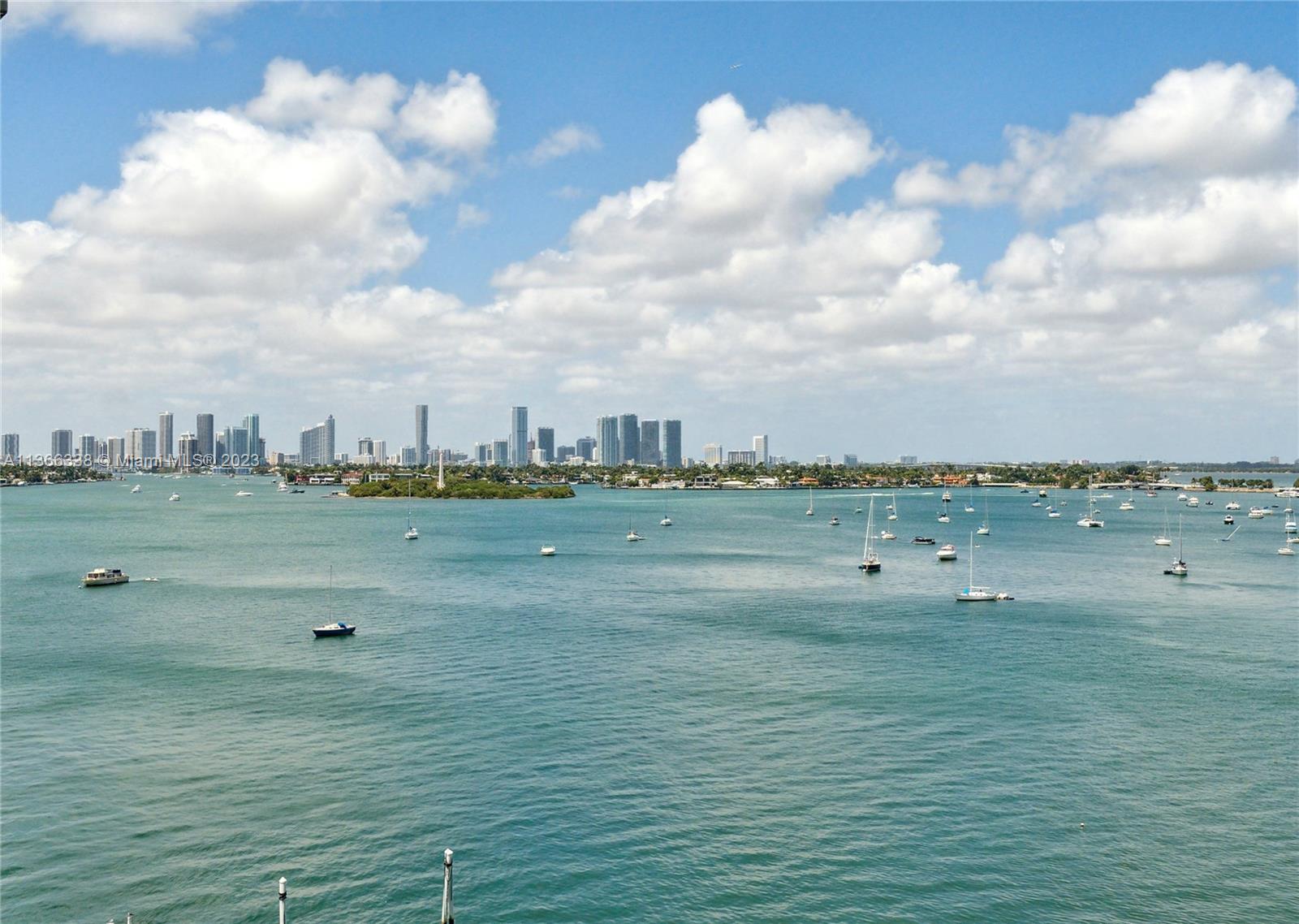 1000  West Ave #821 For Sale A11366338, FL