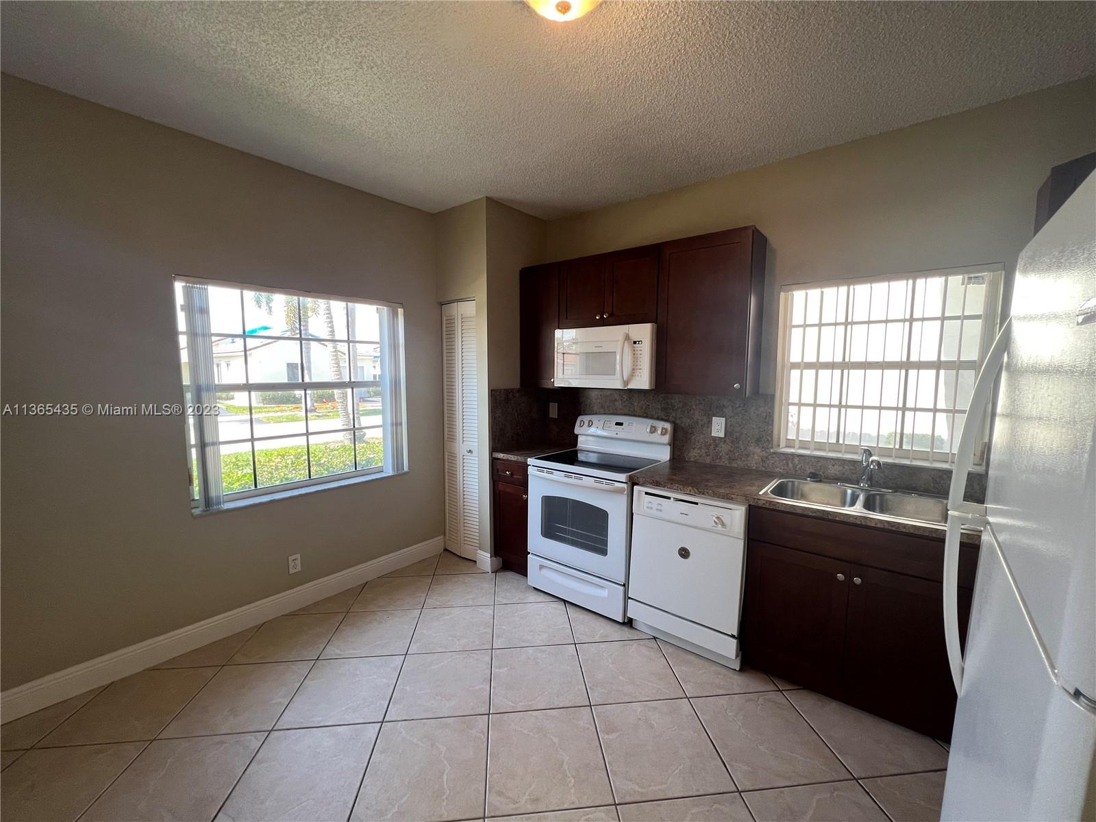 Listing Photo 13
