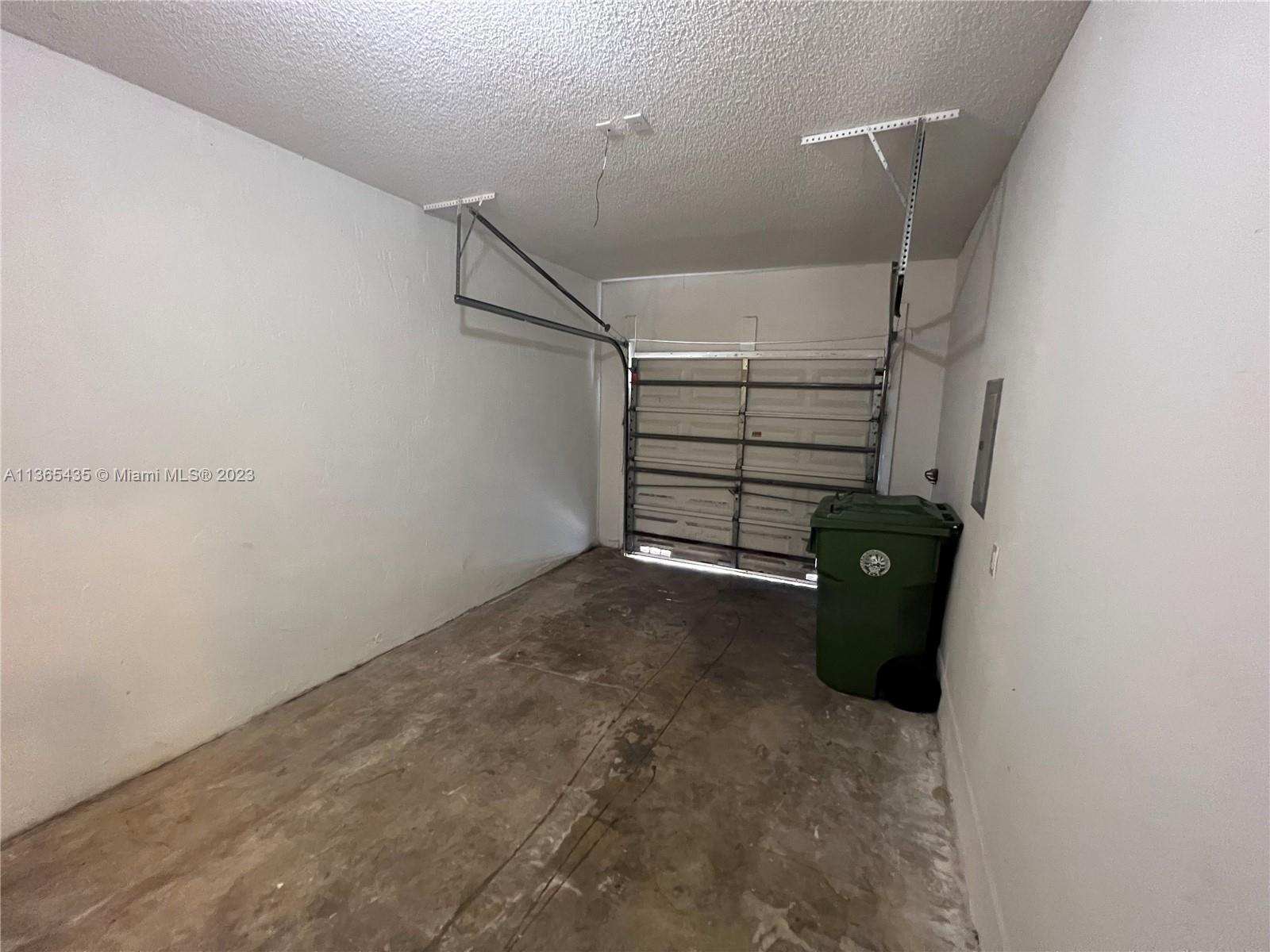 Listing Photo 32