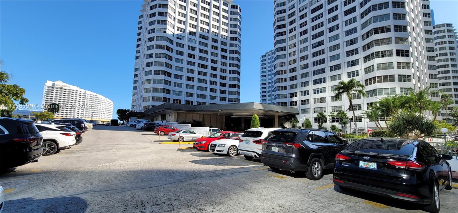 999  Brickell Bay Dr #1911 For Sale A11366591, FL