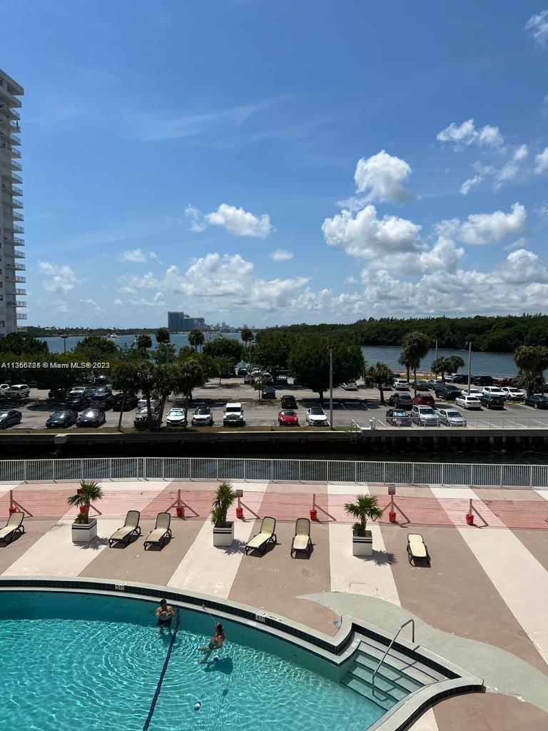 400  Kings Point Dr #320 For Sale A11366825, FL