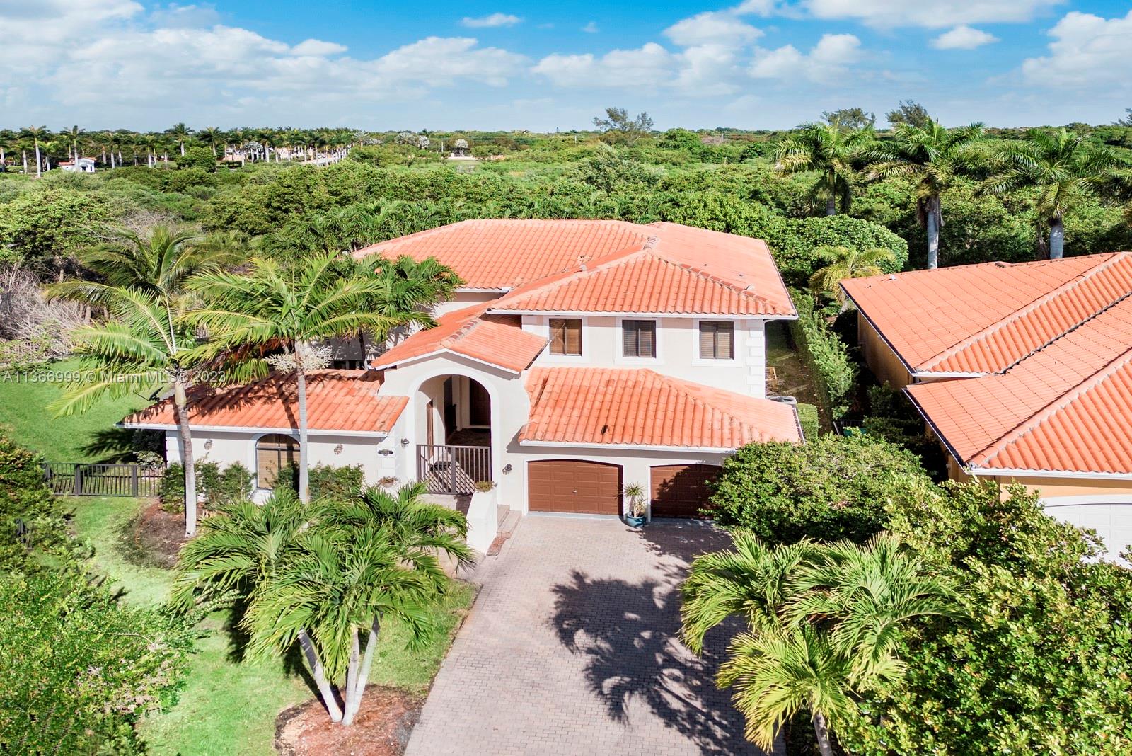 18704 SW 76th Ct  For Sale A11366999, FL