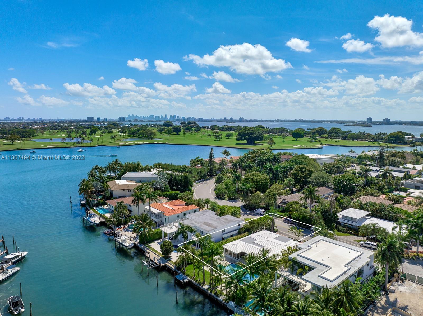 Waterfront Bay Harbor Islands Jewel, Renovated Art Deco home within walking distance to Bal Harbour Shops, Restaurants and Houses of Worship. Best location for Paddle boarding, Kayaking , and Boating. 75ft of Water frontage. 4 Bedroom and 4 Baths Plus Powder Room.