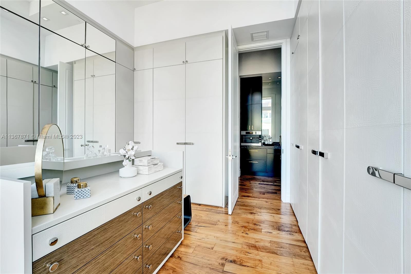 Master Ensuite one of two walk in closets.