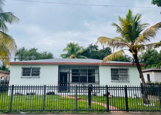 750 NE 146th St, North Miami, FL 33161