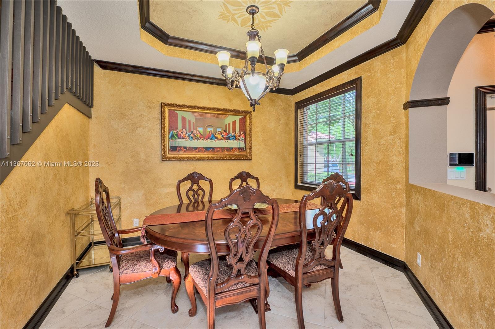 Listing Photo 10