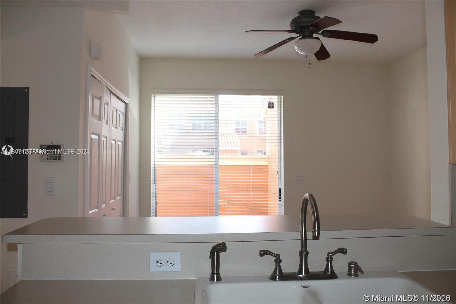 11539 NW 60th Ter 312, Doral, Florida 33178, 3 Bedrooms Bedrooms, ,2 BathroomsBathrooms,Residentiallease,For Rent,11539 NW 60th Ter 312,A11368123