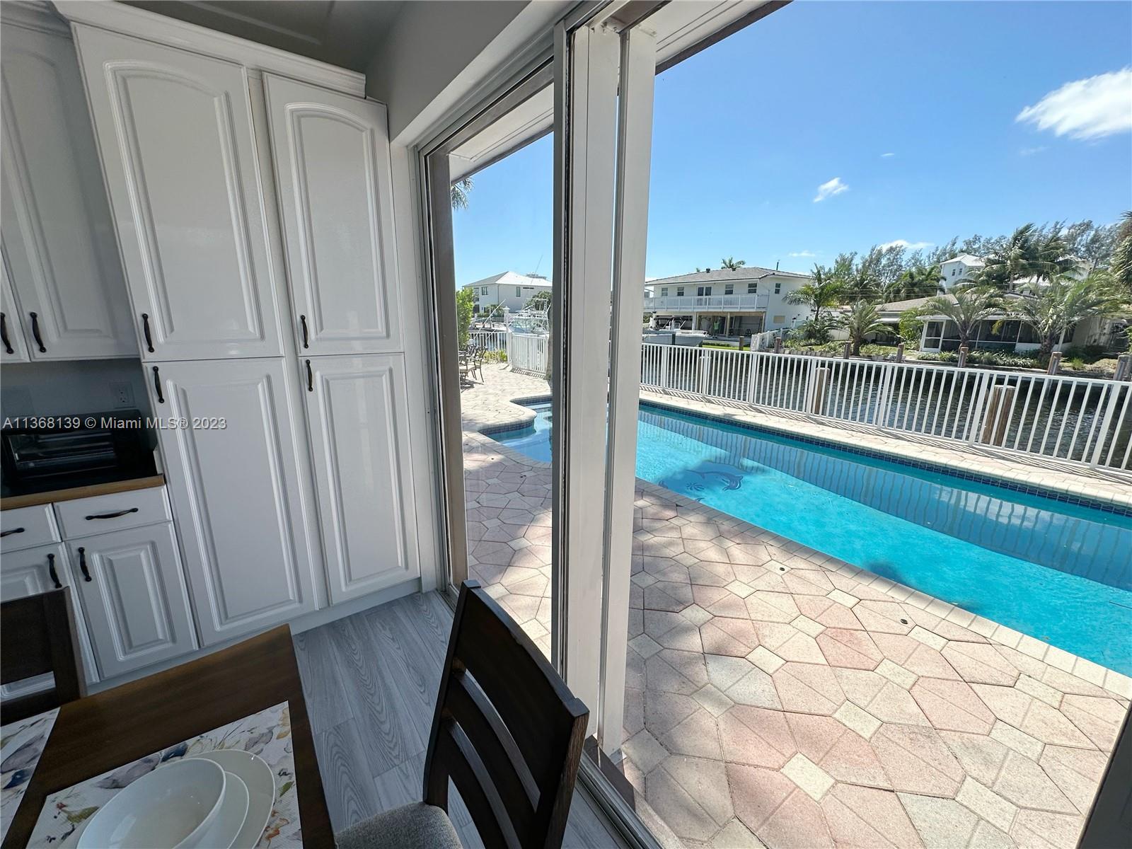 GUEST HOUSE